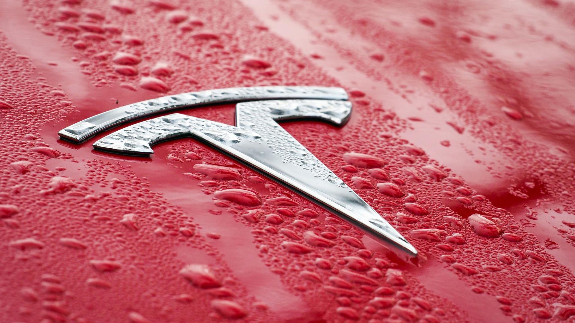 Tesla reports a $204 million loss on its 2022 Bitcoin investments